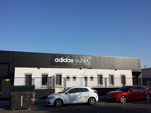 Adidas Outlet