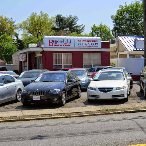 Used Car Dealer «Bergenfield Auto Mall», reviews and photos, 355 S Washington Ave, Bergenfield, NJ 07621, USA