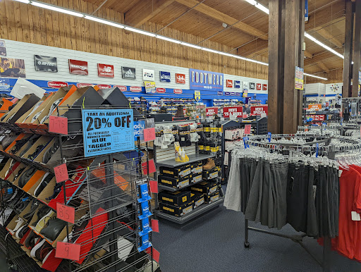 Sporting Goods Store «Big 5 Sporting Goods», reviews and photos, 1290 State St, Orem, UT 84097, USA