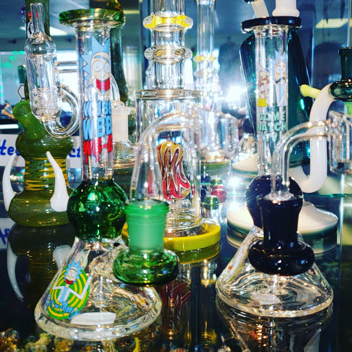 Tobacco Shop «Smoke & Vape», reviews and photos, 1185 Old Dixie Hwy A2, Vero Beach, FL 32960, USA