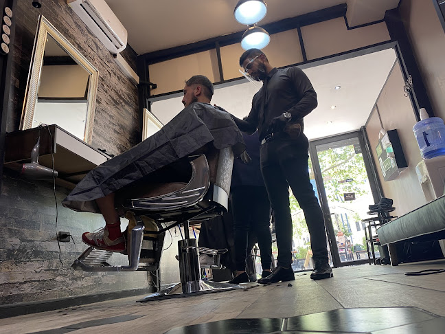 Kairos Barber Club - Barbería