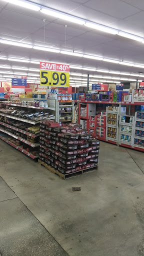 Grocery Store «Save-A-Lot», reviews and photos, 1415 S 14th St, Leesburg, FL 34748, USA