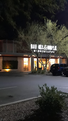 Book Store «Barnes & Noble», reviews and photos, 2000 E Rio Salado Pkwy #1032, Tempe, AZ 85281, USA