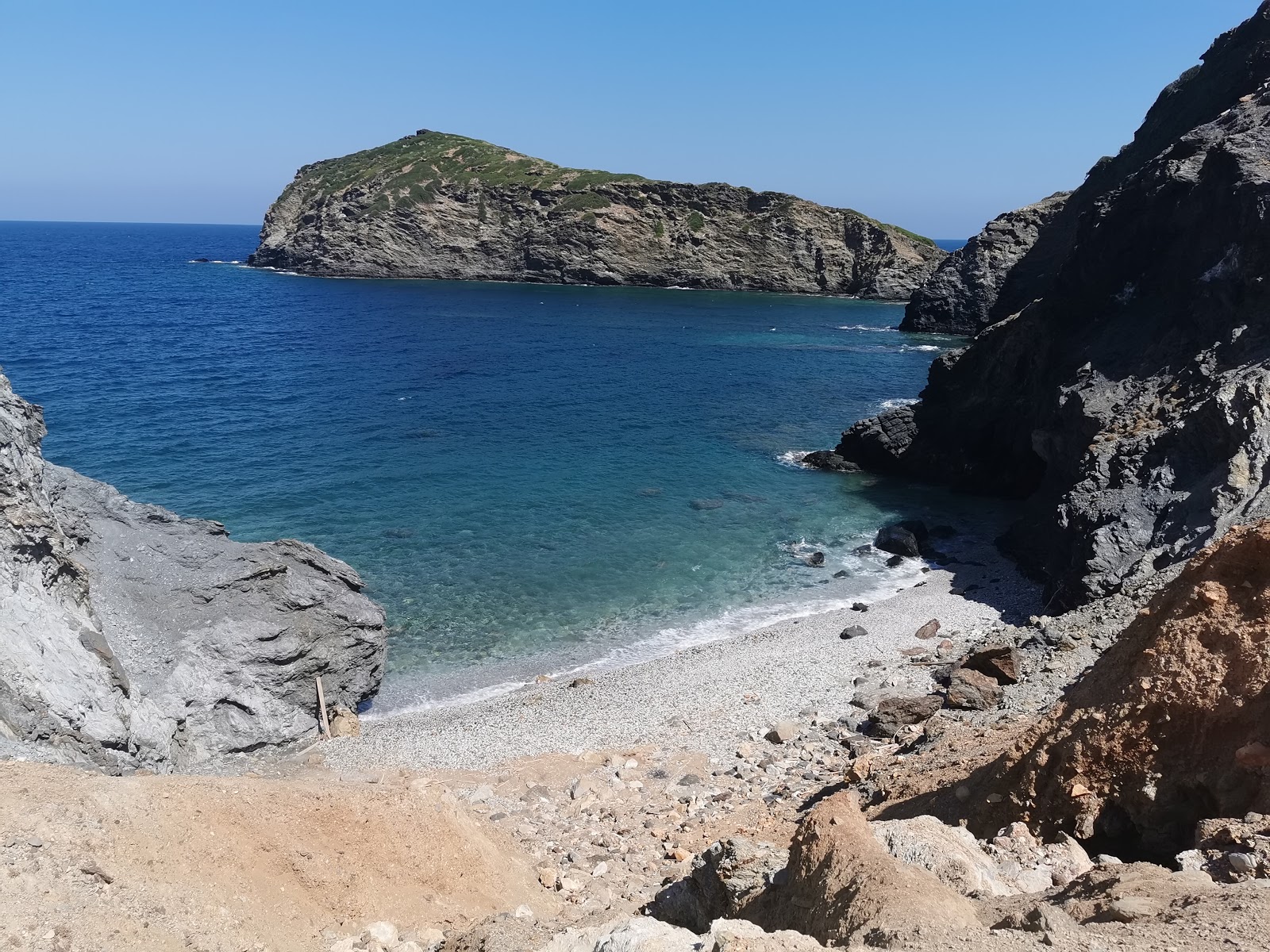 Fotografija Propatoumenos beach II z turkizna čista voda površino
