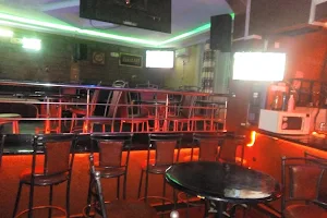 Stepperz lounge image