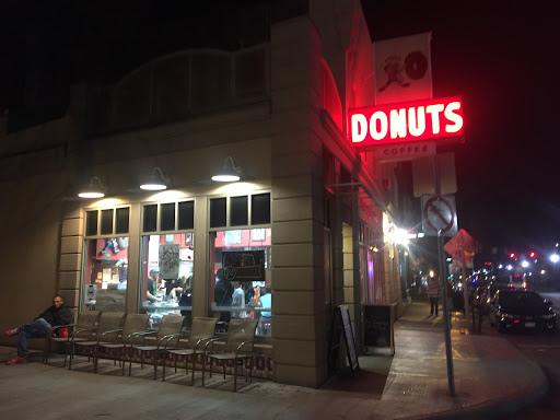 Donut Shop «Buckeye Donuts», reviews and photos, 1998 N High St, Columbus, OH 43201, USA