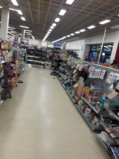 Clothing Store «Burlington Coat Factory», reviews and photos, 6747 Hadley Rd, South Plainfield, NJ 07080, USA