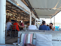 Atmosphère du Restaurant Le Cabanon De La Plage à Sète - n°4