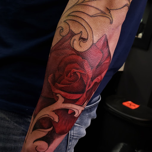 Explore tattoo ideas dragonfly, creative tattoo ideas in Missoula, available at Montana Tattoo Company