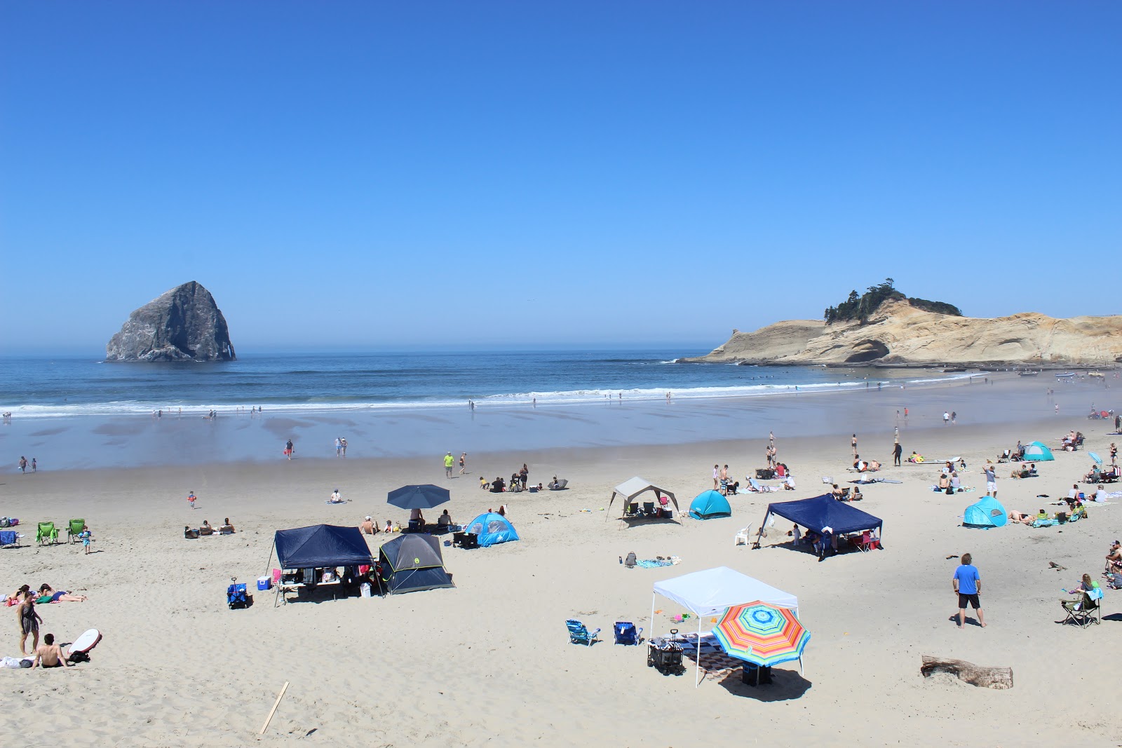Photo de Pacific City Beach II avec sable lumineux de surface