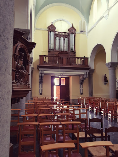 Beoordelingen van Eglise Saint-Lambert de Naninne in Namen - Kerk