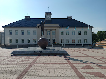 Georg Lurichi monument