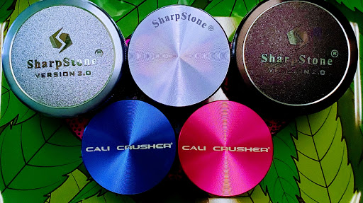 Tobacco Shop «Lightz Up Smoke Shop», reviews and photos, 660 Mantoloking Rd, Brick, NJ 08723, USA