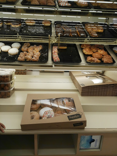 Grocery Store «Safeway», reviews and photos, 20535 SW Tualatin Valley Hwy, Aloha, OR 97006, USA