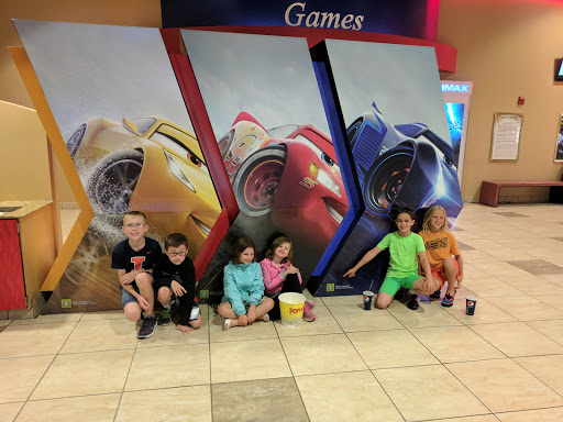 Movie Theater «Goodrich Savoy 16 IMAX», reviews and photos, 232 Burwash Ave, Savoy, IL 61874, USA