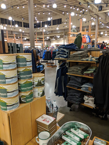 Clothing Store «L.L. Bean», reviews and photos, 60 Eastview Mall Dr, Victor, NY 14564, USA