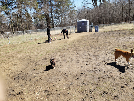 Park «Lake of the Isles Dog Park», reviews and photos, 2845 W Lake of the Isles Pkwy, Minneapolis, MN 55405, USA