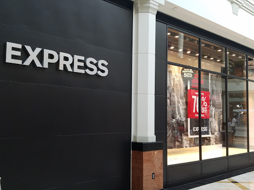 Clothing Store «Express», reviews and photos, 160 N Gulph Rd, King of Prussia, PA 19406, USA