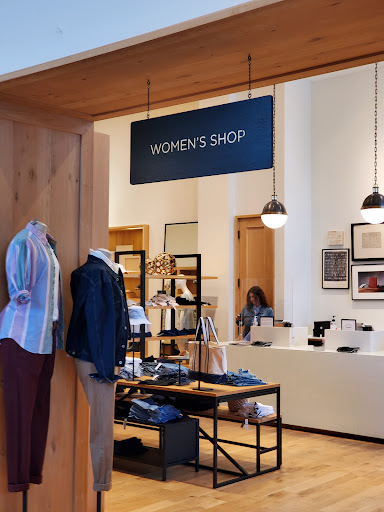 Clothing Store «J.Crew», reviews and photos, 4037 Westheimer Rd, Houston, TX 77027, USA