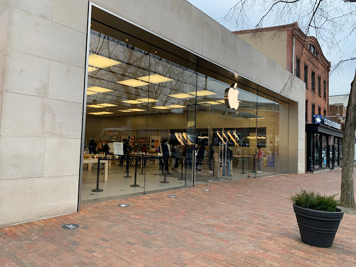 Computer Store «Apple New Haven», reviews and photos, 65 Broadway, New Haven, CT 06511, USA