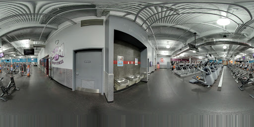 Health Club «Crunch - Daly City», reviews and photos, 60 Serramonte Center, Daly City, CA 94015, USA