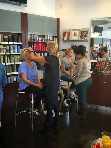 Beauty Salon «Paragon Hair Salon», reviews and photos, 59 Glen Cove Rd, Greenvale, NY 11548, USA