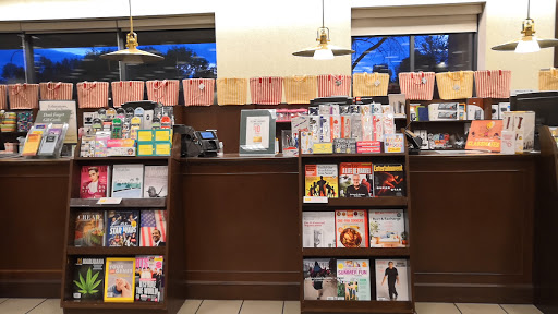 Book Store «Barnes & Noble», reviews and photos, 19401 Alderwood Mall Pkwy, Lynnwood, WA 98036, USA