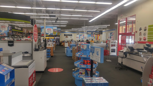 Office Supply Store «Staples», reviews and photos, 627 E Calaveras Blvd, Milpitas, CA 95035, USA