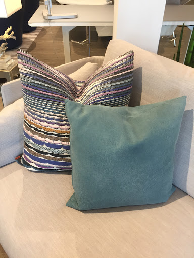 Furniture Store «Wasser Exclusive Furniture», reviews and photos, 19 NE 1st Ave, Hallandale Beach, FL 33009, USA