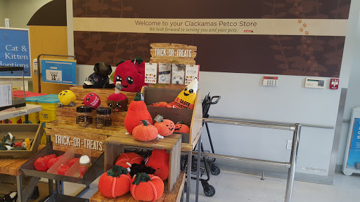 Pet Supply Store «Petco Animal Supplies», reviews and photos, 9078 SE Sunnyside Rd, Clackamas, OR 97015, USA
