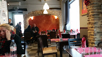 Atmosphère du Restaurant de spécialités provençales Le Carnot Set à Apt - n°3