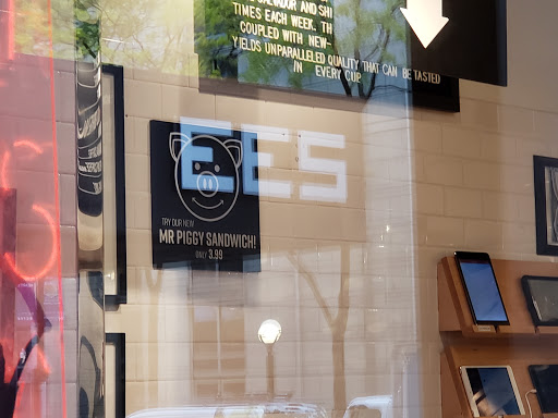 Donut Shop «Do-Rite Donuts & Chicken», reviews and photos, 233 E Erie St, Chicago, IL 60611, USA