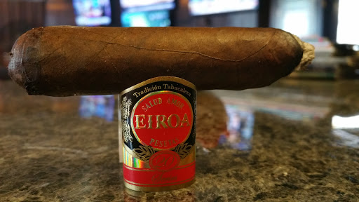 Cigar Shop «The Cigar Lounge», reviews and photos, 1710 Woodfield Rd, Schaumburg, IL 60173, USA