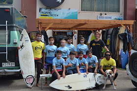 Tienda y Escuela de Surf Padang y Hornitos surf camp