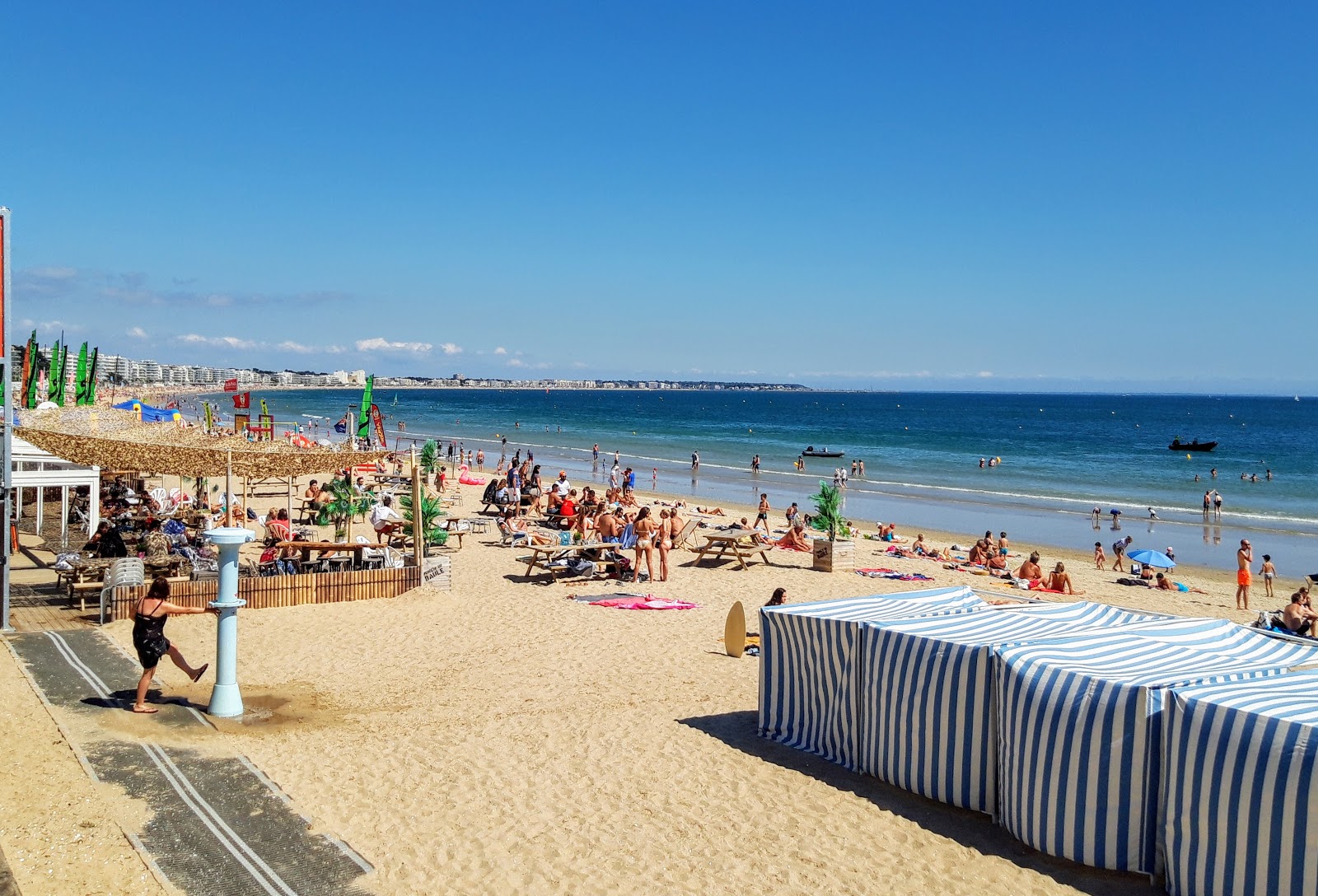 Baule Plajı'in fotoğrafı düz ve uzun ile birlikte