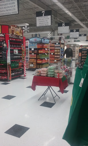 Supermarket «Hollywood Super Market», reviews and photos, 29200 N Campbell Rd, Madison Heights, MI 48071, USA