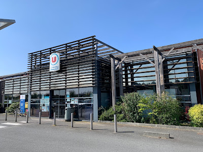 U Express et Drive à Le Barp