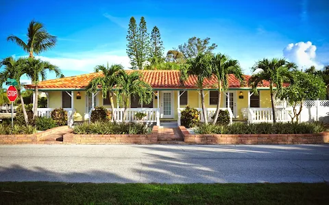 Island Paradise Cottages of Madeira Beach image