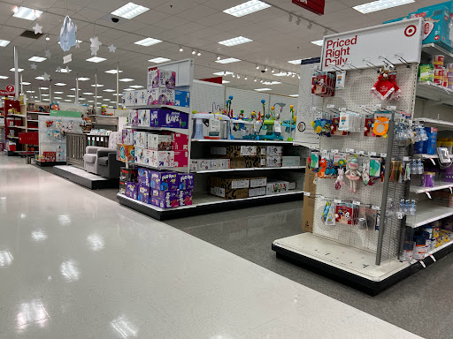 Department Store «Target», reviews and photos, 160 N Research Pl, Central Islip, NY 11722, USA