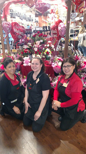 Grocery Store «Ralphs», reviews and photos, 1666 Rosecrans St, San Diego, CA 92106, USA