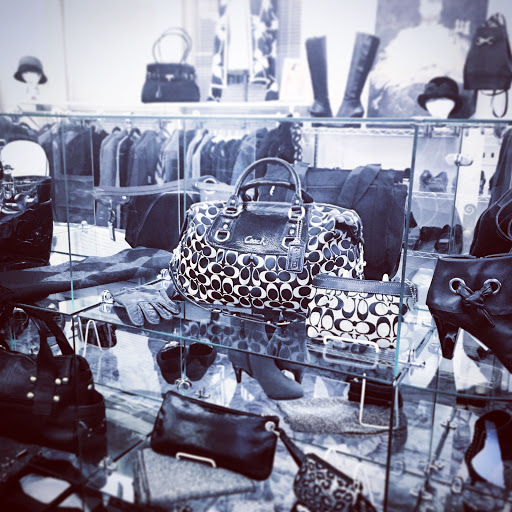 Mish Mash Consignment Boutique, 1337 E Market St, York, PA 17403, USA, 