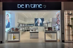 Be in time image