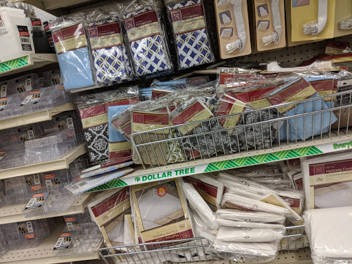 Dollar Store «Dollar Tree», reviews and photos, 1504 Troy Rd, Edwardsville, IL 62025, USA