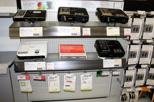 Office Supply Store «Staples», reviews and photos, 14497 Potomac Mills Rd, Woodbridge, VA 22192, USA