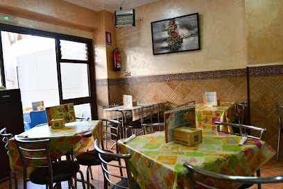 Cafeteria el y ella - Av. Alcalde José Victori Goñalons, 2, 51001 Ceuta, Spain