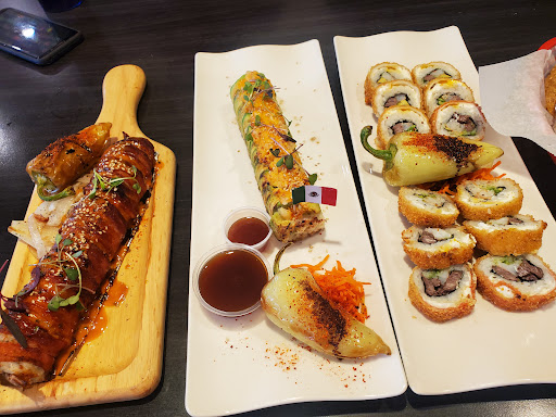 El Sushi Loco Sushi & Mariscos Pomona image
