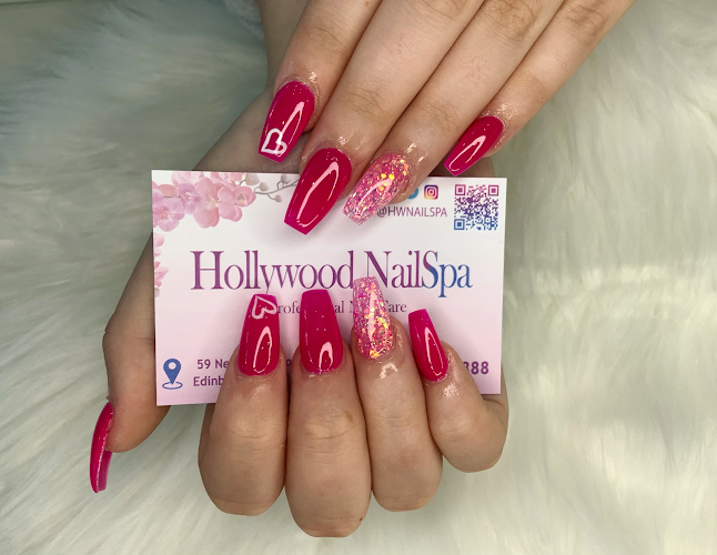Hollywood Nailspa - Beauty salon