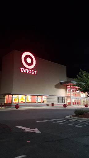 Department Store «Target», reviews and photos, 200 Glynn Isle, Brunswick, GA 31525, USA