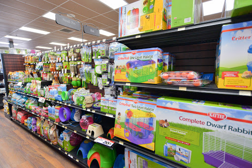 Pet Supply Store «Pet Valu», reviews and photos, 6334 Gender Rd, Canal Winchester, OH 43110, USA