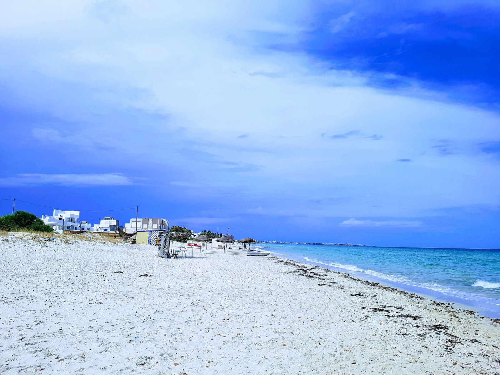 Foto von Plage De Rejiche mit etwas sauber Sauberkeitsgrad